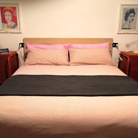 Charming In With Sea View - 55 Sqm アパート サンレモ